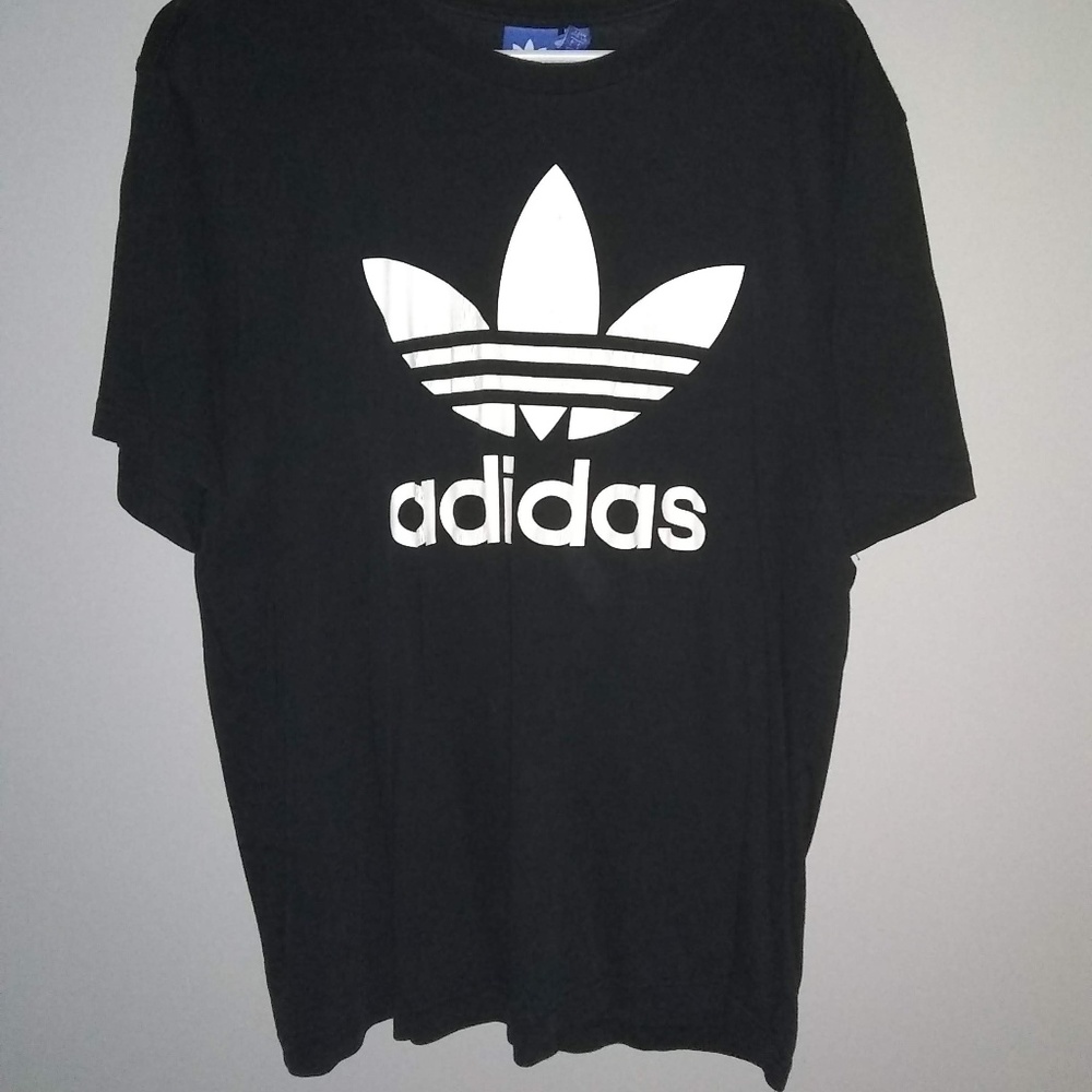 Adidas T-Shirt